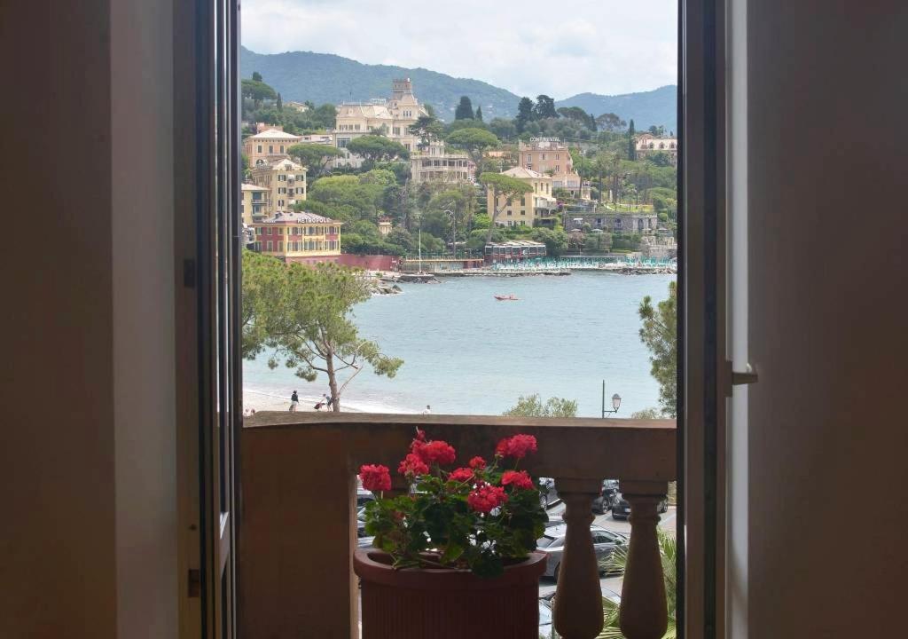 Caprera Flexyrent No Air Conditioning - Seafront Santa Margherita Ligure Buitenkant foto
